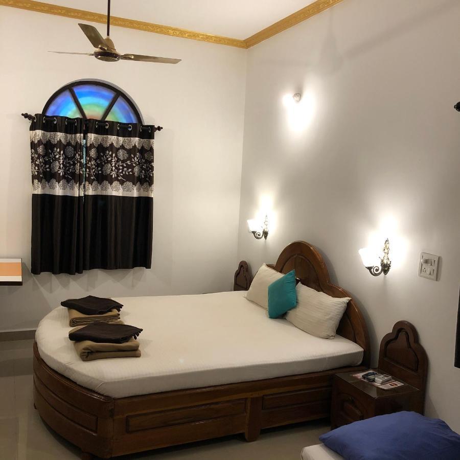 Kaza A Le Pearl Resort Anjuna Buitenkant foto